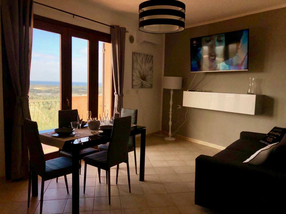 Calypso Home Sea View Badesi Exterior foto